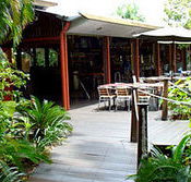 Lizard's Outdoor Bar and Grill - Queensland Tourism