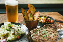 Ludlow Bar & Dining Room - Queensland Tourism 2