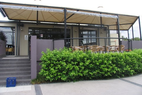 Gates Hotel - Queensland Tourism 1