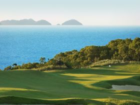 Hamilton Island Golf Club - QLD Tourism 1