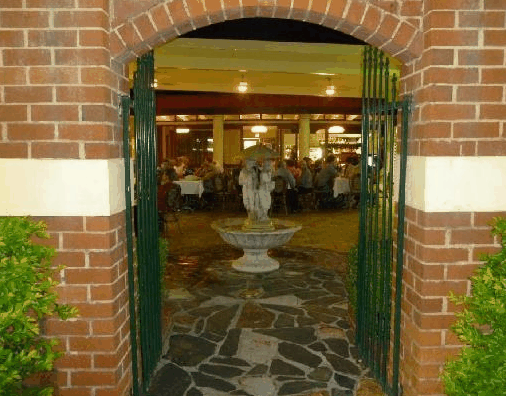 LaVida Bar and Restaurant - Queensland Tourism