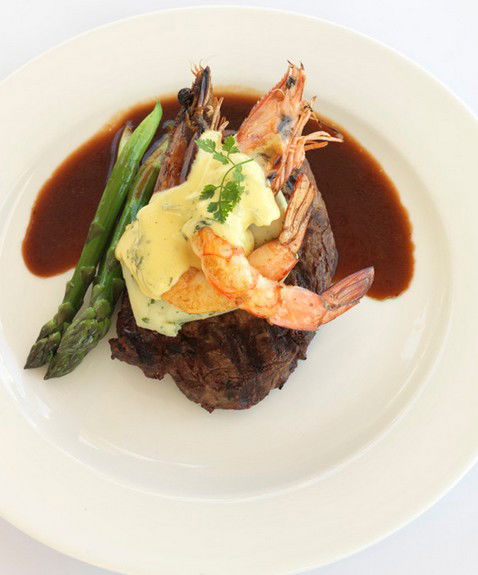 Helm Bar And Bistro - QLD Tourism 0