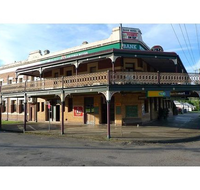 Bank Hotel Dungog - QLD Tourism