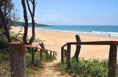 Hoey Moey–Park Beach Hotel - QLD Tourism 1