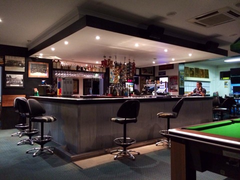 Queens Arms Hotel - QLD Tourism 4