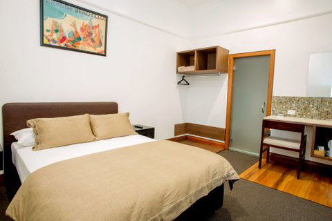 The Pier Hotel - QLD Tourism 2