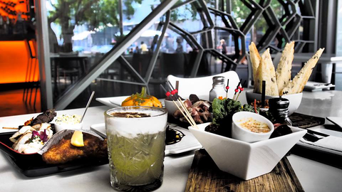 Viva La Vida Wine & Tapas Bar - QLD Tourism 1