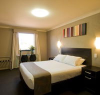 Blackbutt Inn - QLD Tourism