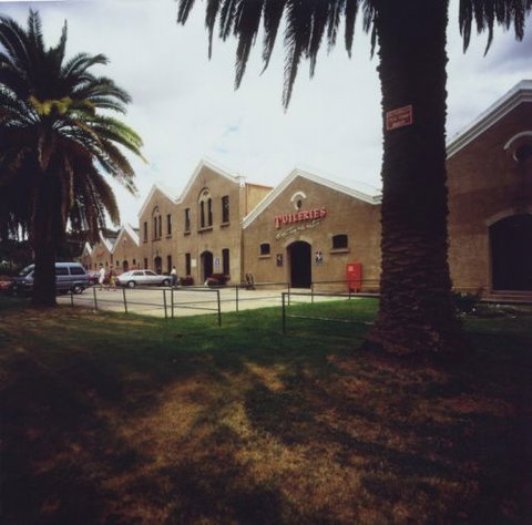 Tuileries Rutherglen Restaurant & Accommodation - QLD Tourism 1