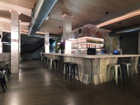 Honey Bar And Restaurant - QLD Tourism 0