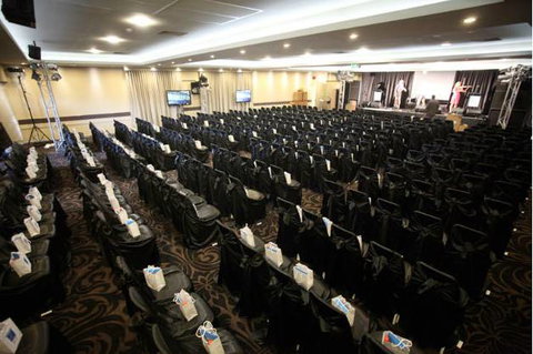 Hervey Bay RSL - Queensland Tourism 7