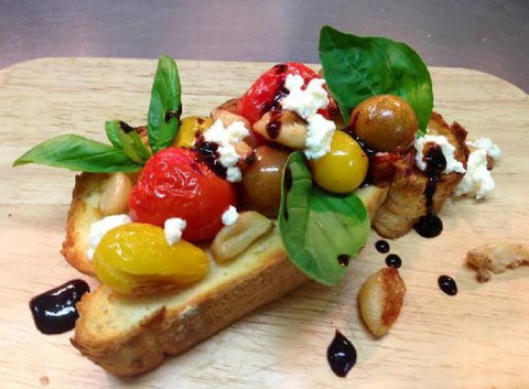 Galleons Restaurant - Queensland Tourism 2