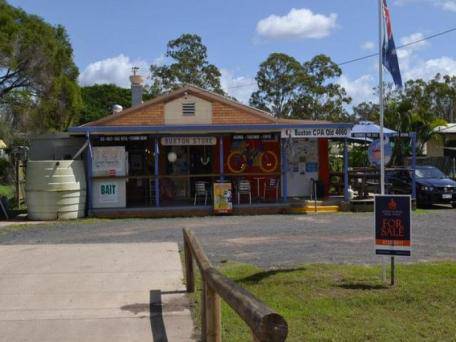 Buxton General Store - QLD Tourism 0