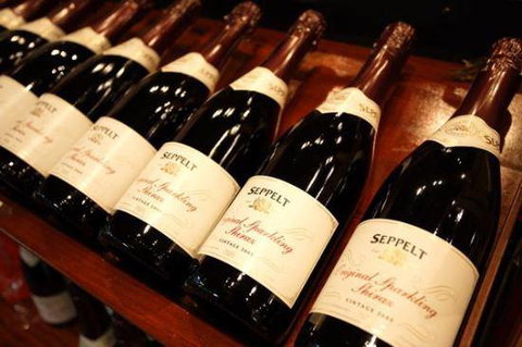 Wamberal Wine Palace - QLD Tourism 2