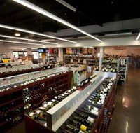 PA Liquor Barn  Hotel - Queensland Tourism