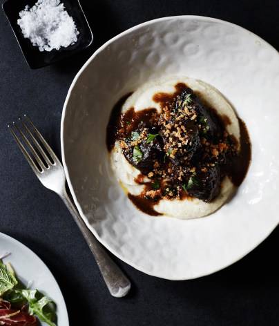 St Elmo Dining Room & Bar - Queensland Tourism 4