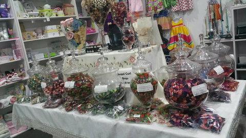 Homewares From Everywhere - Queensland Tourism 2