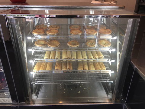 MiCakes Cafe - Queensland Tourism 1