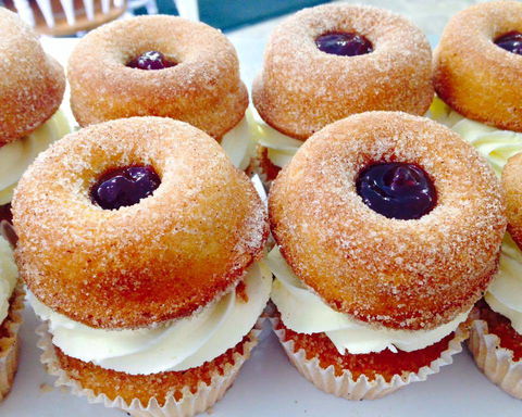 Heaven Leigh Cupcakes - QLD Tourism 0