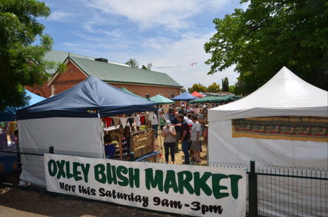 41st Annual Oxley Bush Market - QLD Tourism 0