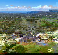 Christmas In July at The Kooralbyn ValleyResort - QLD Tourism