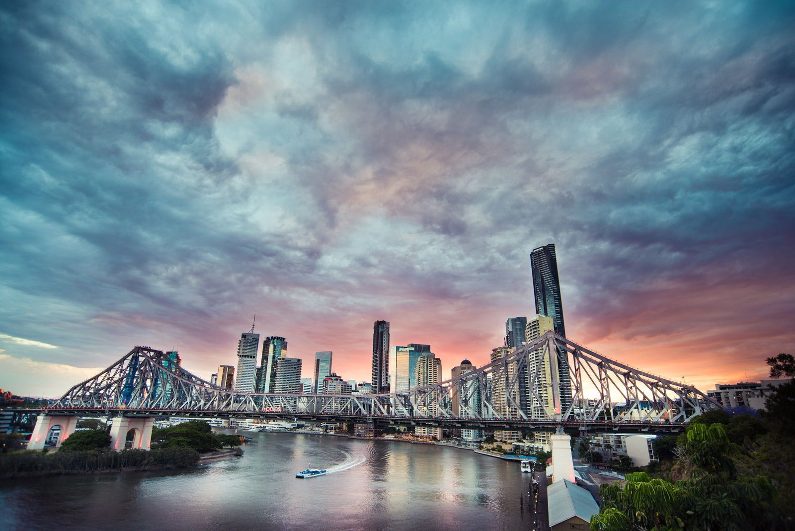  Queensland Tourism