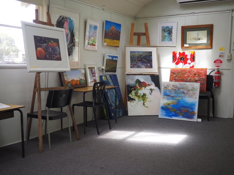 Open Studio Gallery - QLD Tourism 1