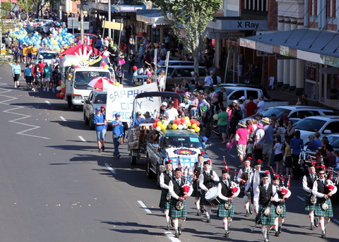 Regional Australia Bank Inverell Sapphire City Festival - QLD Tourism 2