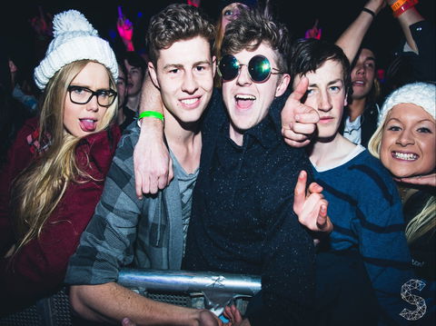 Snowtunes Music Festival - Queensland Tourism 1