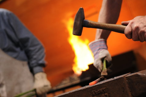 Blacksmithing Advanced Workshop - QLD Tourism 0