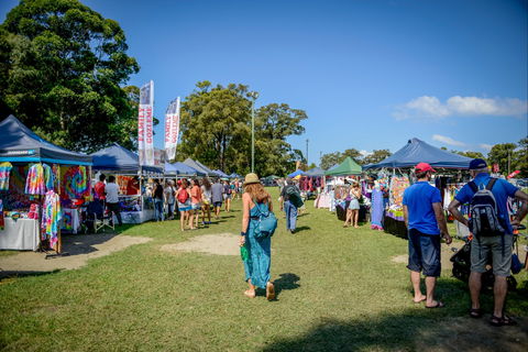 Huskisson Market - QLD Tourism 1