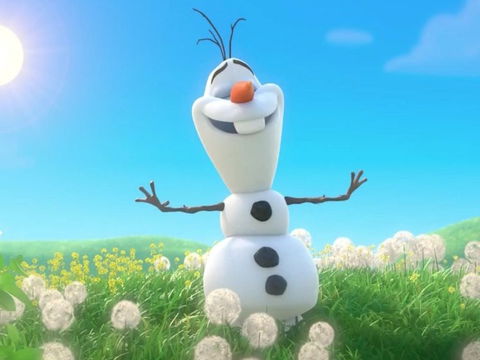 Meet Olaf From Frozen - Queensland Tourism 0