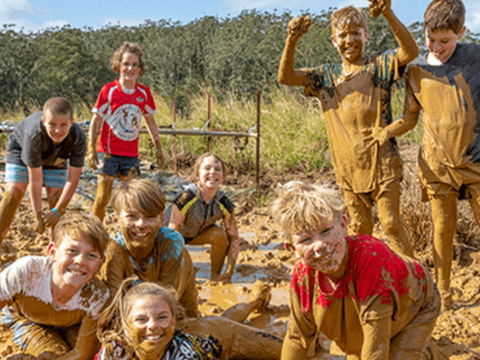 Mini Muddies Obstacle Challenge At Bunnamagoo Estate - QLD Tourism 0