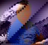 Psychic Medium Mitchell Coombes - Queensland Tourism