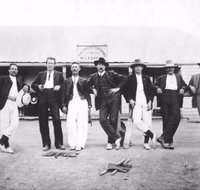 Re-Discovering Ginninderra - QLD Tourism