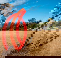 Sculpture for Clyde - Queensland Tourism