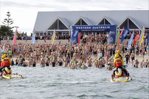 SunSmart Busselton Jetty Swim - QLD Tourism 1