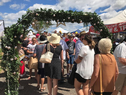 The Christmas Fair Mount Penang Gardens Kariong - Queensland Tourism 0
