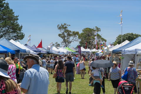 The Christmas Fair Mount Penang Gardens Kariong - Queensland Tourism 2