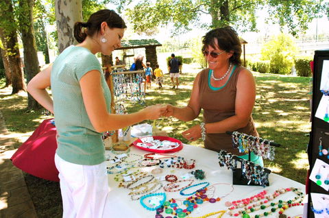Coonabarabran Townlife Markets - QLD Tourism 0