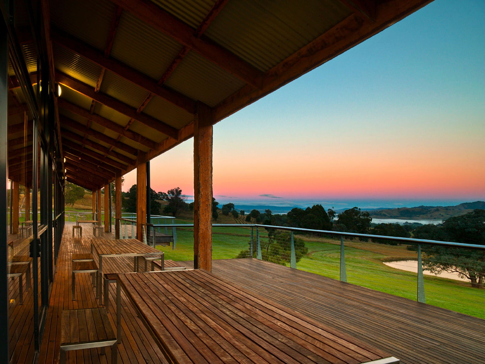 Eildon VIC QLD Tourism