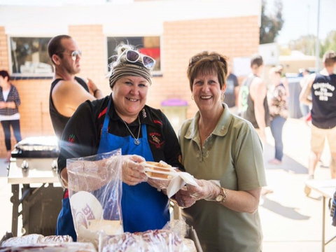 Mathoura Speed Shear And Annual Cancer Fundraiser - QLD Tourism 1