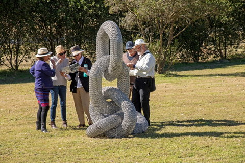 Sculpture For Clyde - Outdoor Exhibition - Queensland Tourism 0
