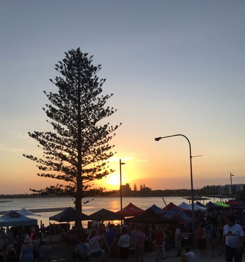 Twilight Markets Caloundra - Queensland Tourism 0