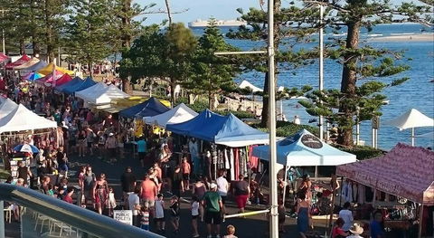 Twilight Markets Caloundra - Queensland Tourism 1