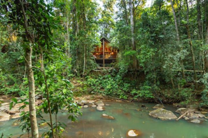  Queensland Tourism