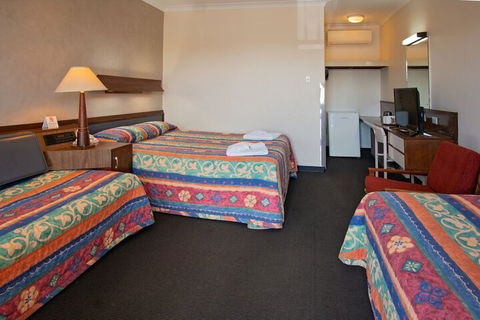 Goulburn Central Motor Lodge - QLD Tourism 4
