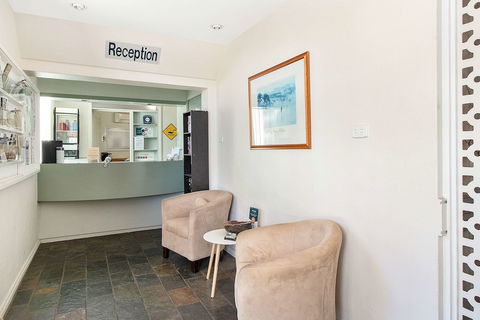 Econo Lodge Griffith Motor Inn - Queensland Tourism 5