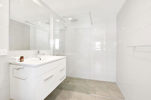 Lennox Beach Resort - QLD Tourism 4