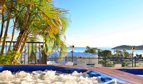 Whitsunday Terraces Hotel Airlie Beach - Queensland Tourism 2